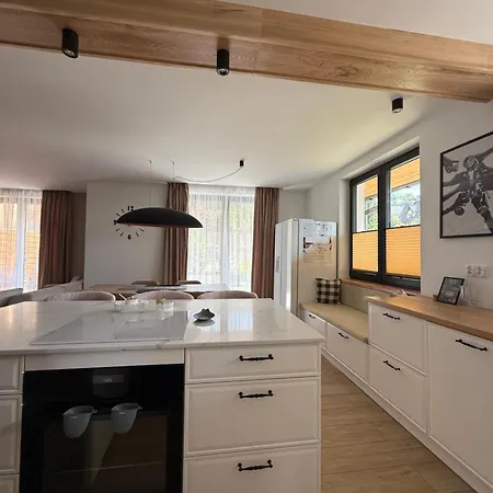 Apartski 18d